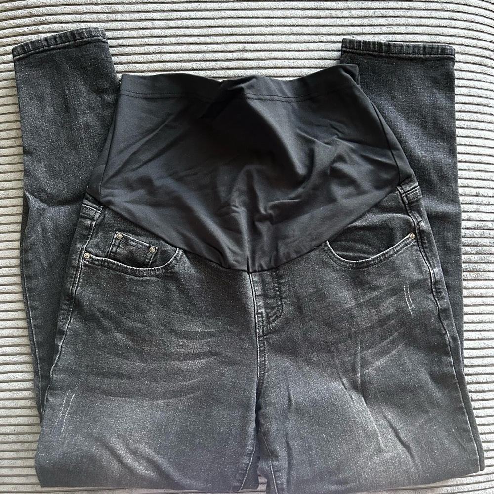 Black Maternity Skinny Jeans with Stretch Panel